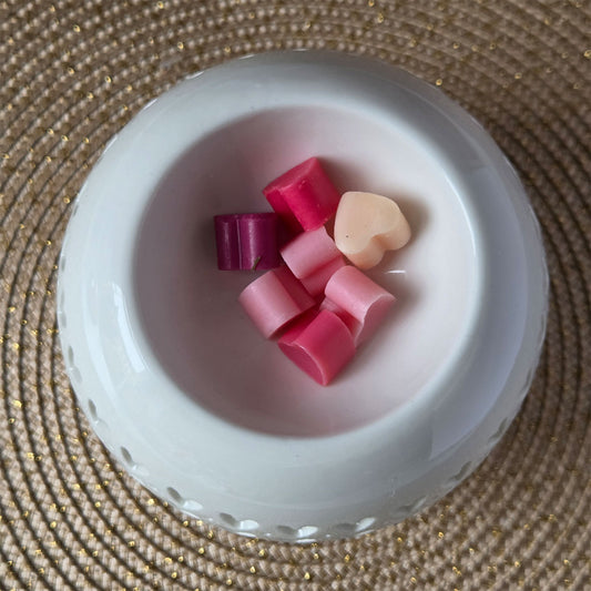 Wax Melts in Herzform in Duftlampe