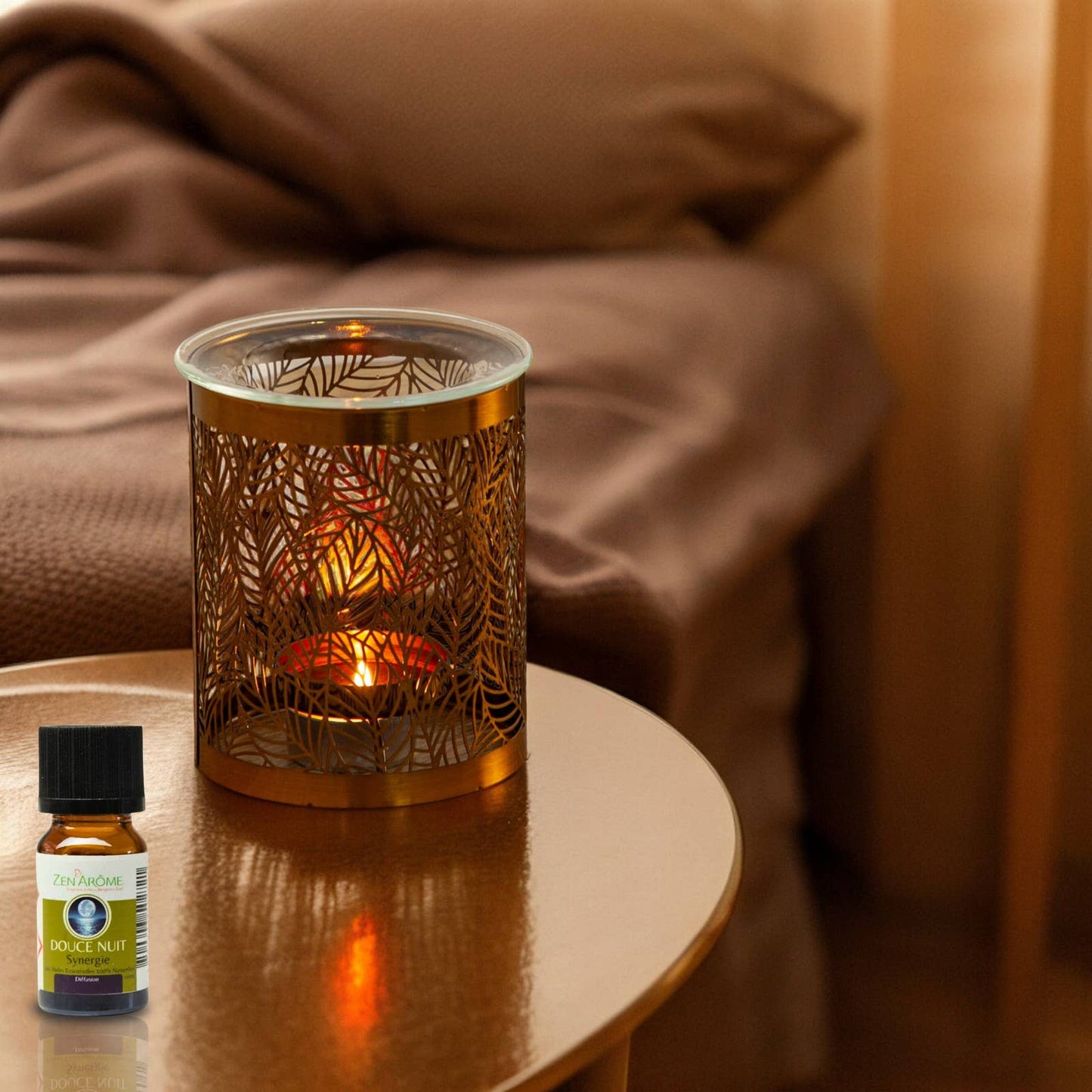 Brûleur d'encens Feuilles – Modèle original en métal et verre avec un design ajouré