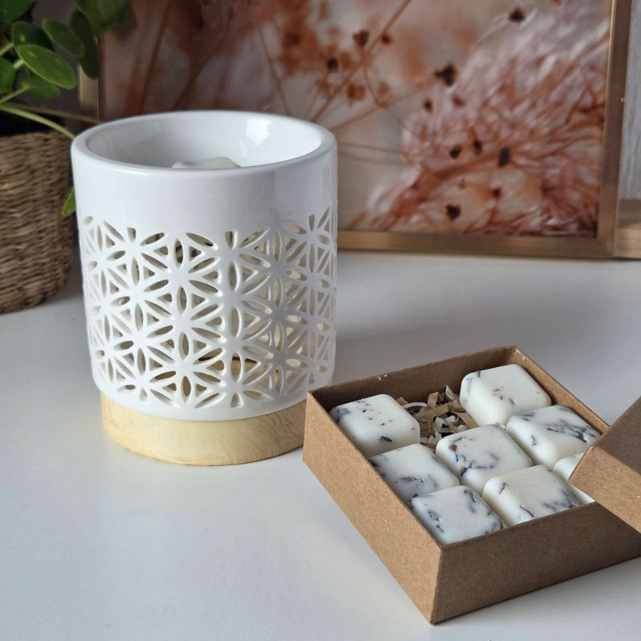 Achtsamkeitsritual mit Wax Melts und passender Duftlampe