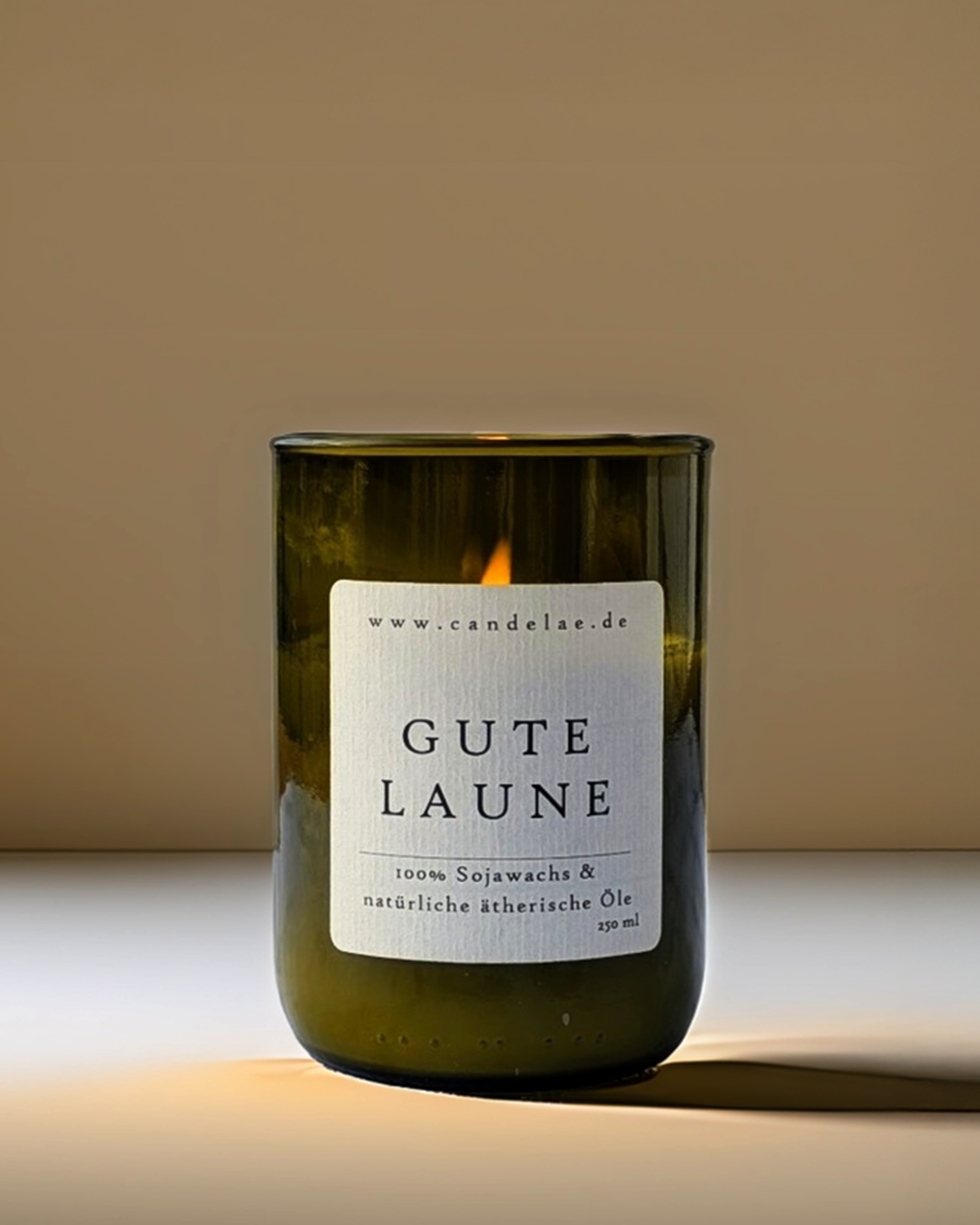 Gute Laune Duftkerze – Sojawachs Kerze mit frischen Zitrusnoten für positive Energie