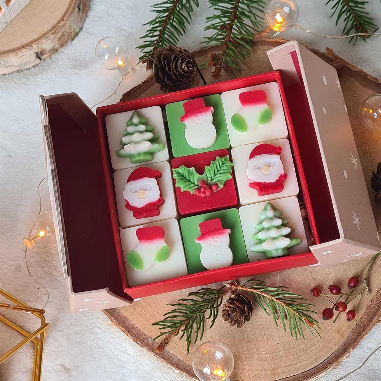 Wax Melts in Form von Santa, Baum und Schneemann