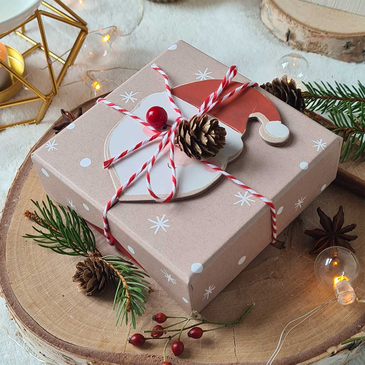 Handverpackte Weihnachtsedition von AlisaDeco