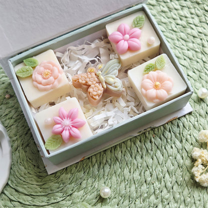Florale Wax Melts aus Soja-Olivenwachs in Geschenkverpackung