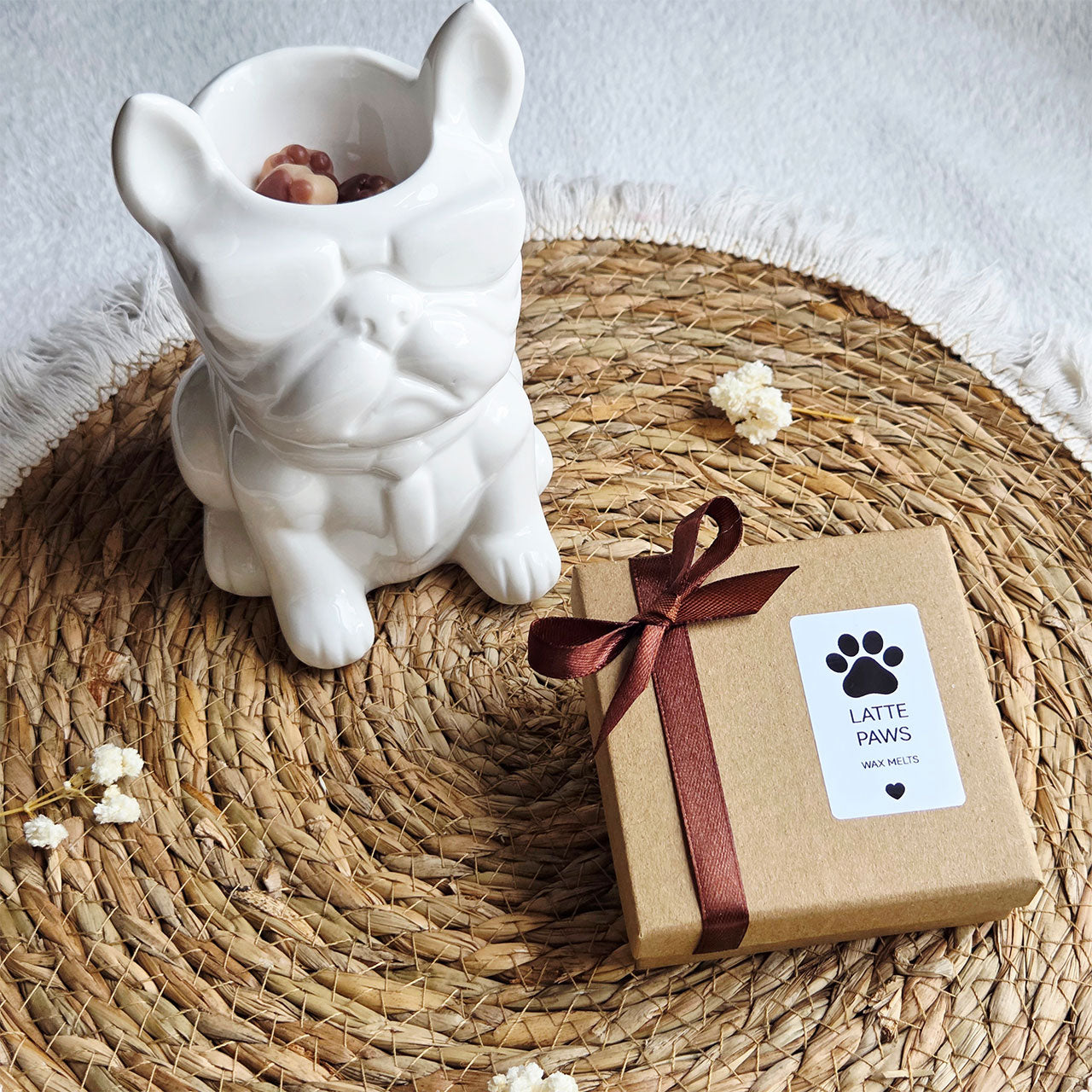 Handgegossene Paw Wax Melts mit Keramik Duftlampe