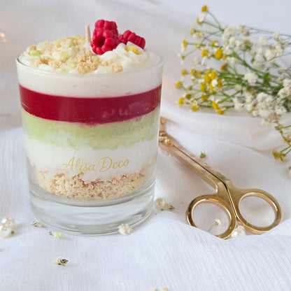 Detail der Wachsddekoration mit Himbeer- und Keksoptik