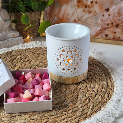 Duftlampe im Cozy Set mit Damson Plum und Rose Wax Melts