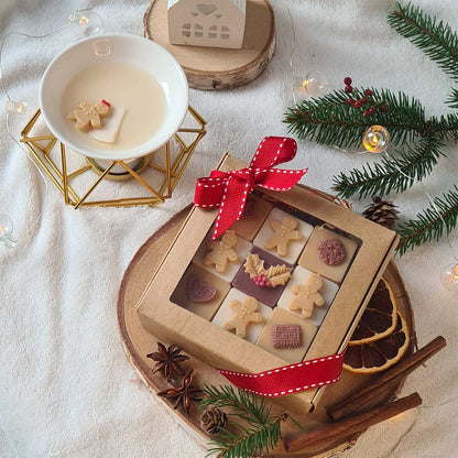 Nahaufnahme der Lebkuchen-Duftwachse mit goldenen Akzenten