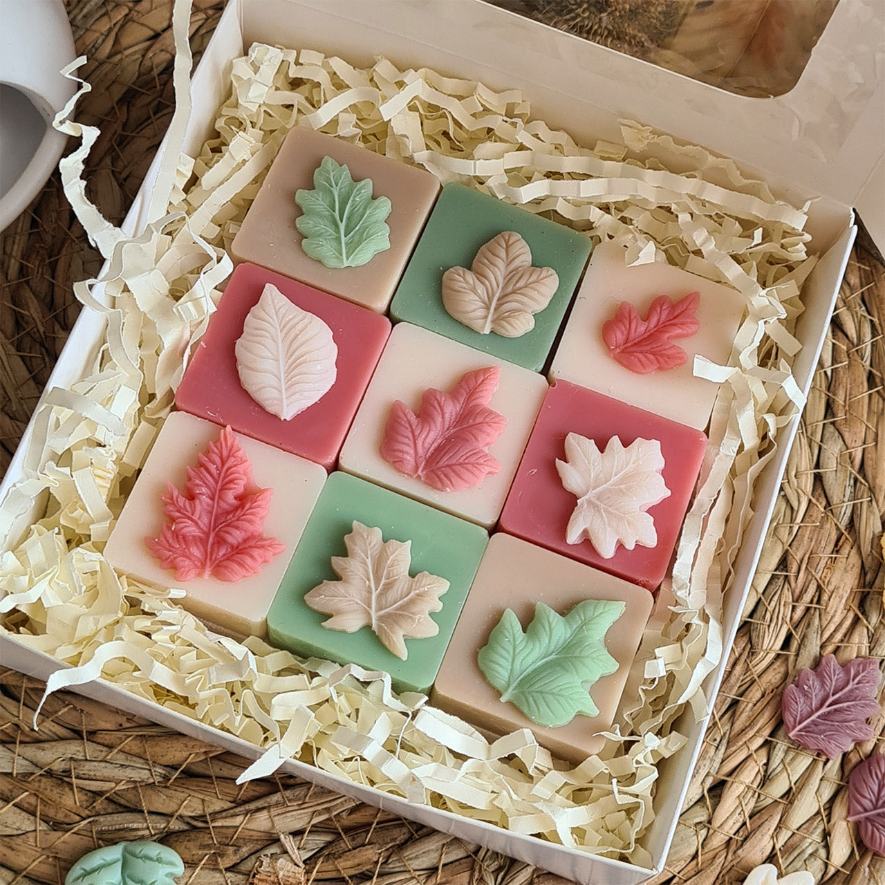 Verschiedene Düfte der Herbstpastell Wax Melts wie Vanille, Mandarine und Walnuss