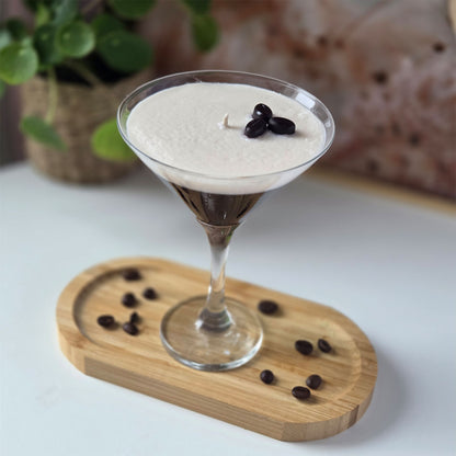 Elegante Kaffee-Duftkerze für stimmungsvolle Abendbeleuchtung