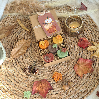 Handgegossene Kerze Kürbiszauber mit aromatischem Kürbisduft