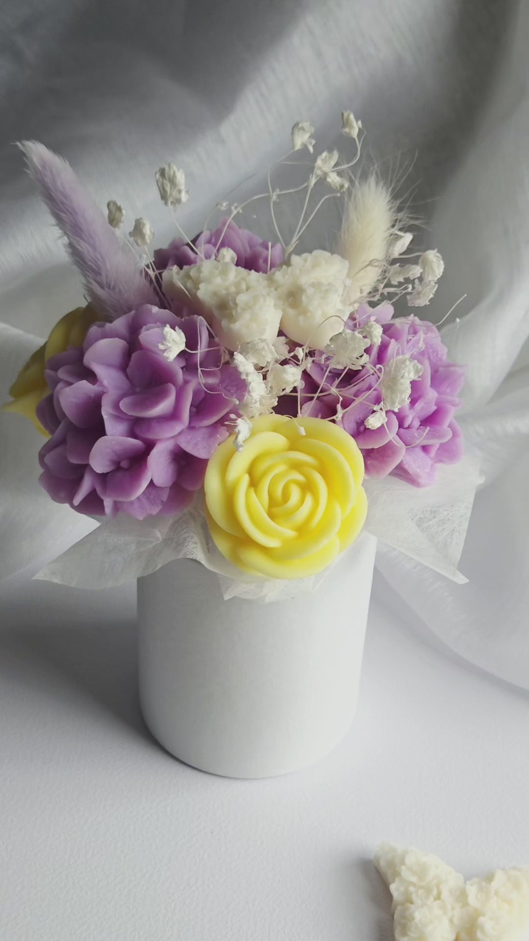 Video des handgemachten Duftblumen Bouquets von Alisa Deco