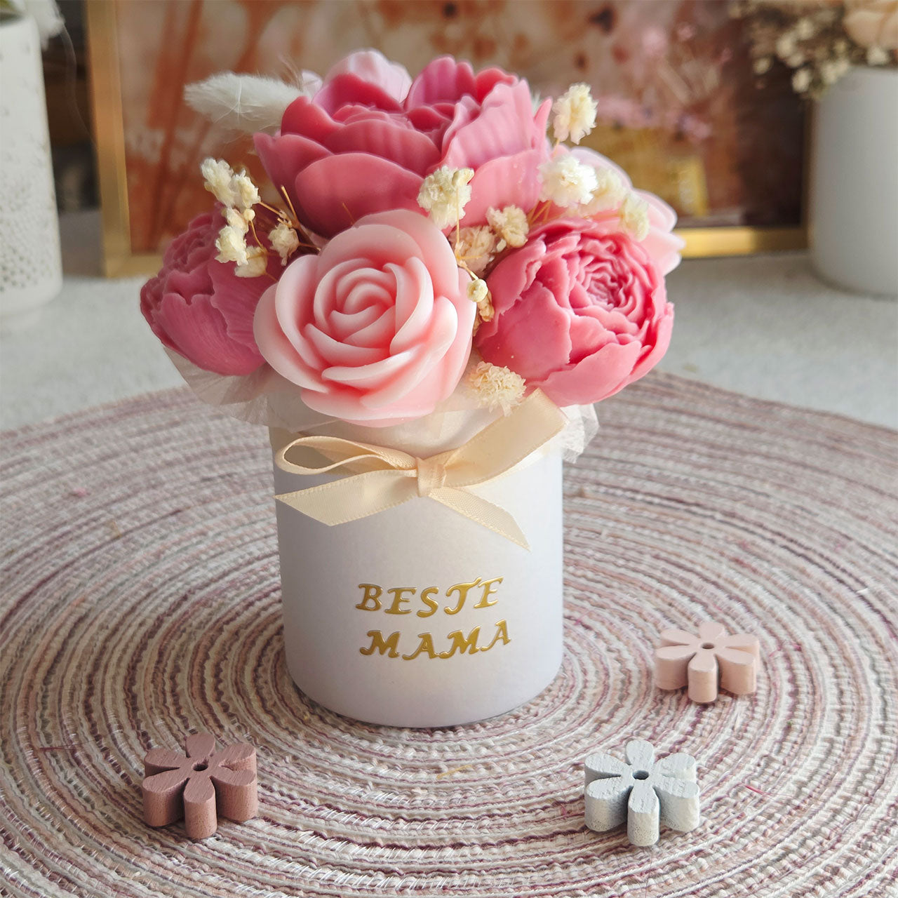 Geschenk für Mama mit Blumenkerze