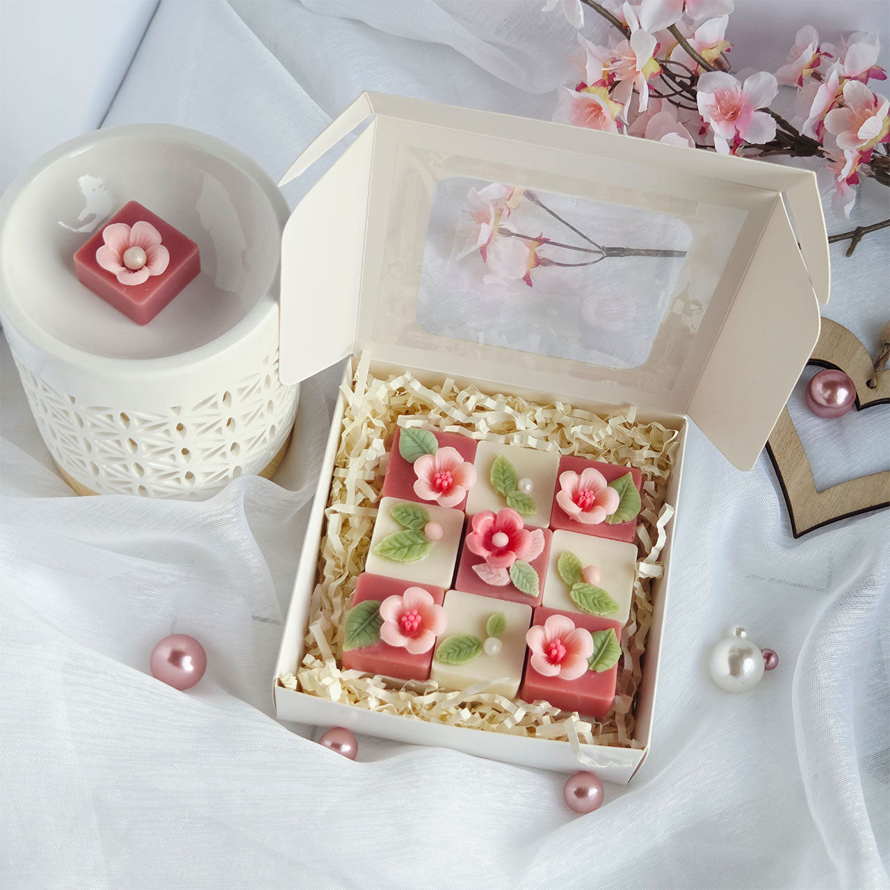 Detailansicht der Geschenkverpackung des Spring Wax Melts Sets