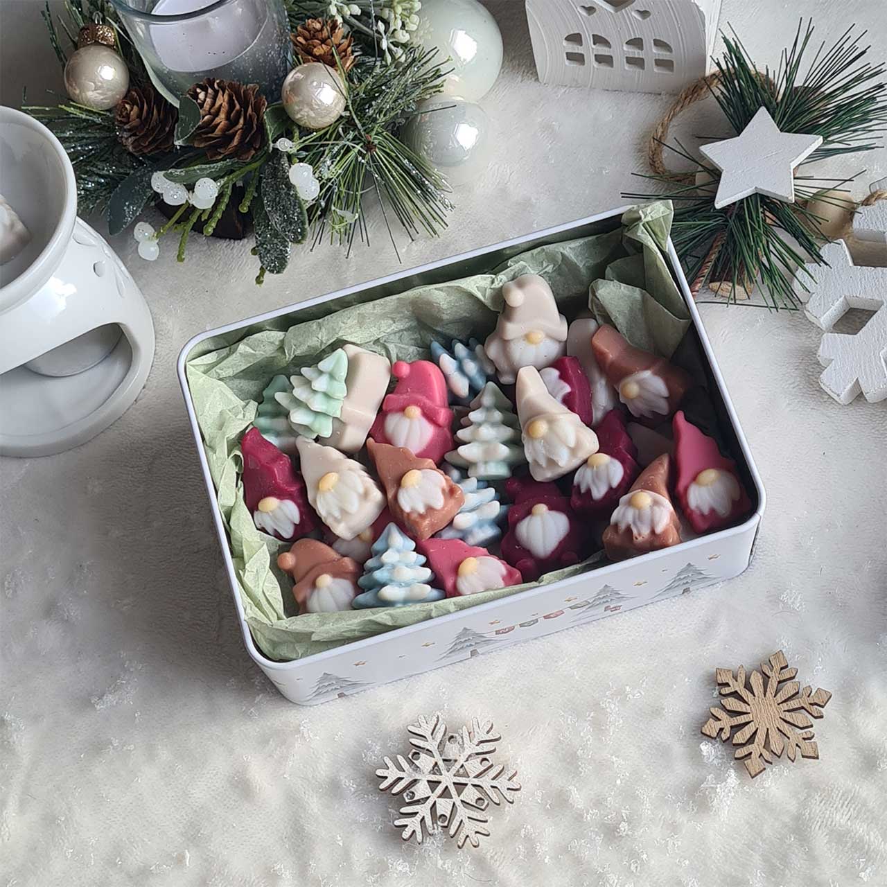 Flachaufnahme weihnachtlicher Wax Melts für Deko und Geschenk